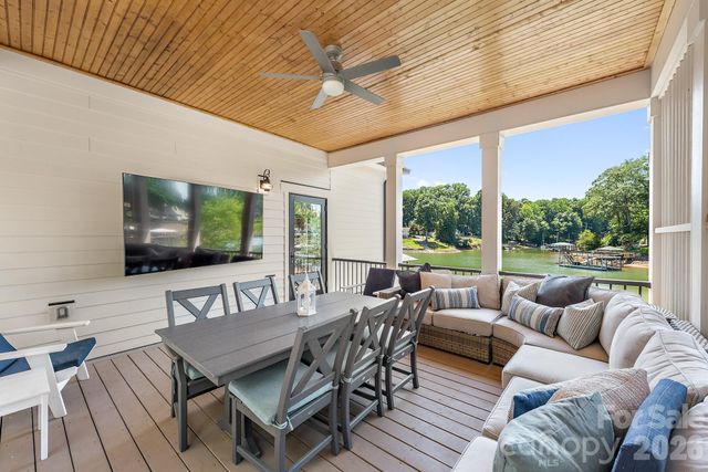 445 Sundown Road, Mooresville, NC 28117