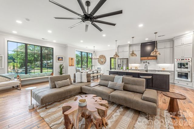 445 Sundown Road, Mooresville, NC 28117