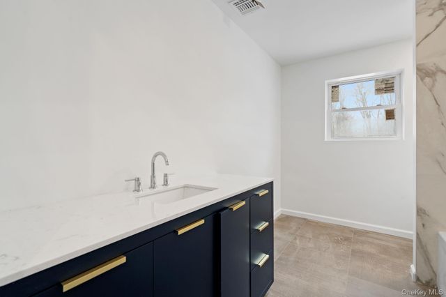 30 Northern Avenue, Walden, NY 12586