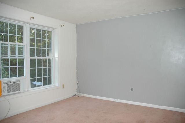 20 Beechwood Road, Sandown, NH 03873