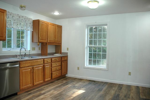 20 Beechwood Road, Sandown, NH 03873
