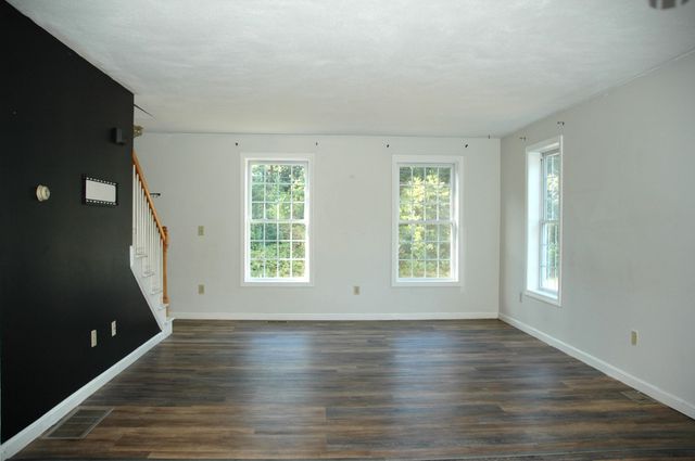 20 Beechwood Road, Sandown, NH 03873