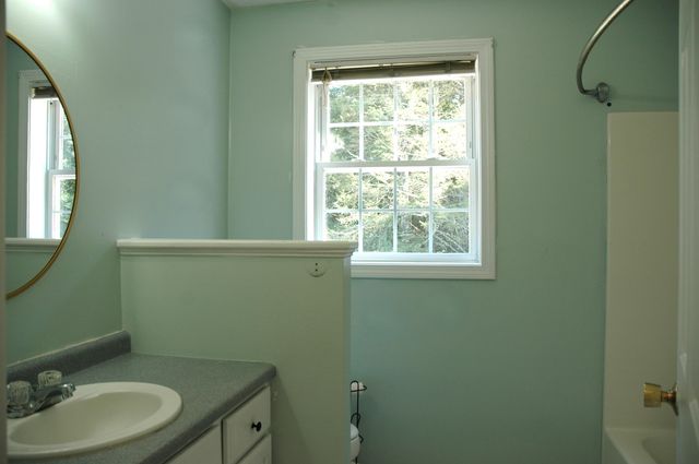 20 Beechwood Road, Sandown, NH 03873