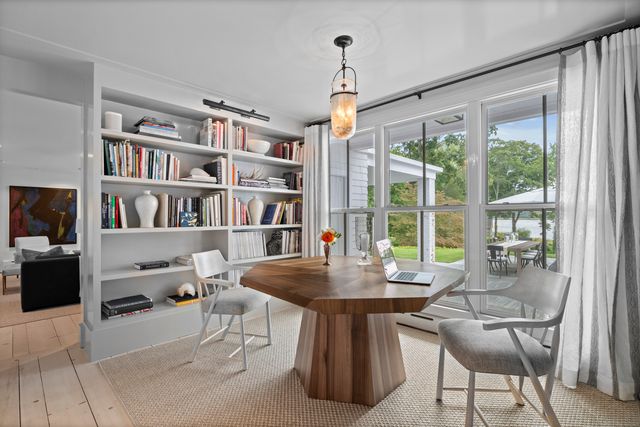 7 Hanna Lane, Essex, CT 06426