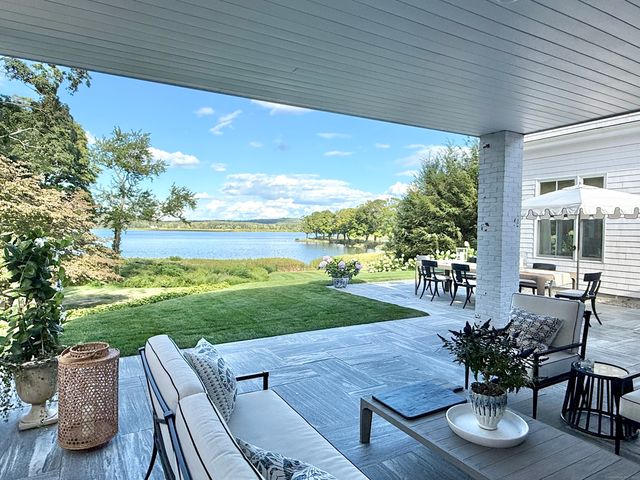 7 Hanna Lane, Essex, CT 06426