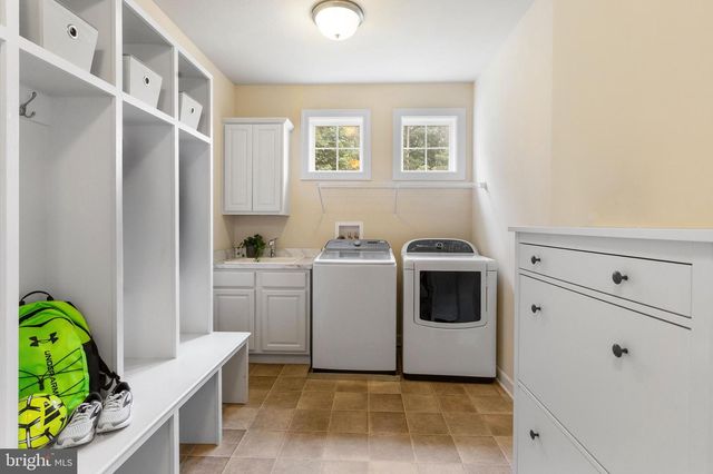 7660 GREEN RIDGE LN, Abbottstown, PA 17301