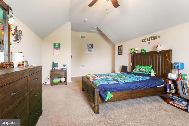 7660 GREEN RIDGE LN, Abbottstown, PA 17301