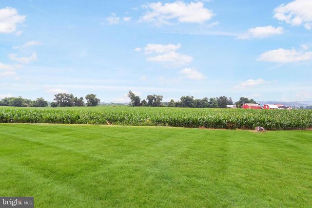 7660 GREEN RIDGE LN, Abbottstown, PA 17301