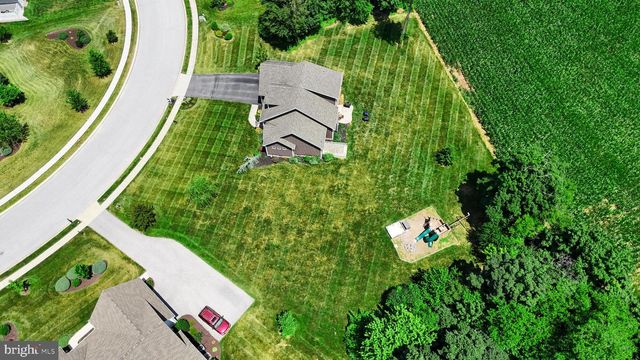 7660 GREEN RIDGE LN, Abbottstown, PA 17301
