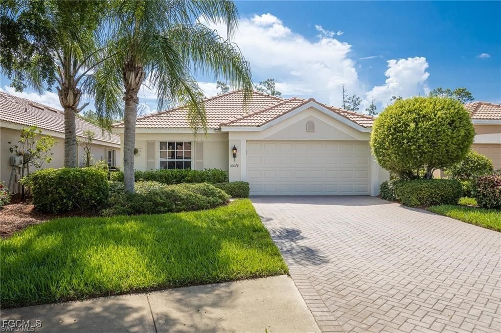 10074 Oakhurst WAY, Fort Myers, FL 33913