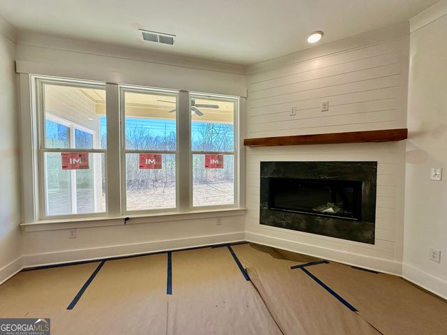 325 Conifer Lane, Ball Ground, GA 30107