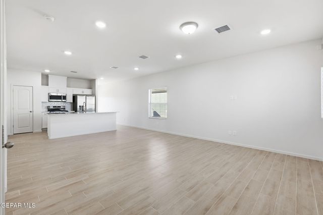 1237 IRISH SUMMER Place, El Paso, TX 79928