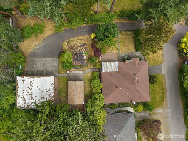 10323 48th Avenue NE, Seattle, WA 98125