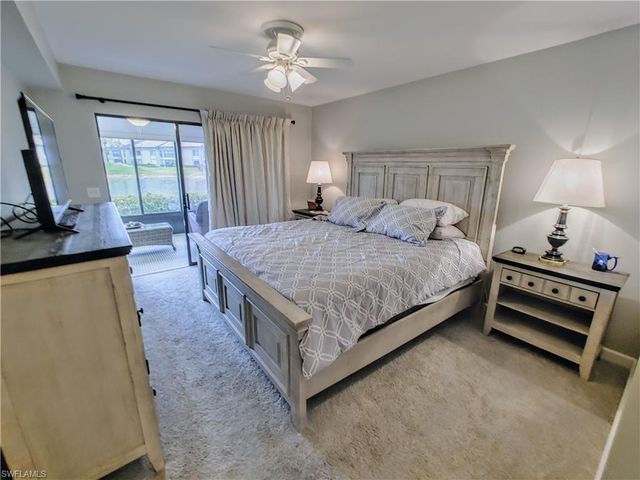 5830 Trailwinds DR 814, Fort Myers, FL 33907