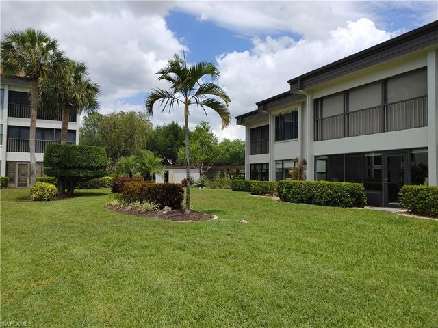 5830 Trailwinds DR 814, Fort Myers, FL 33907