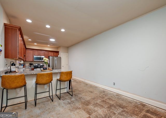 29 Cove HBR, Lavonia, GA 30553