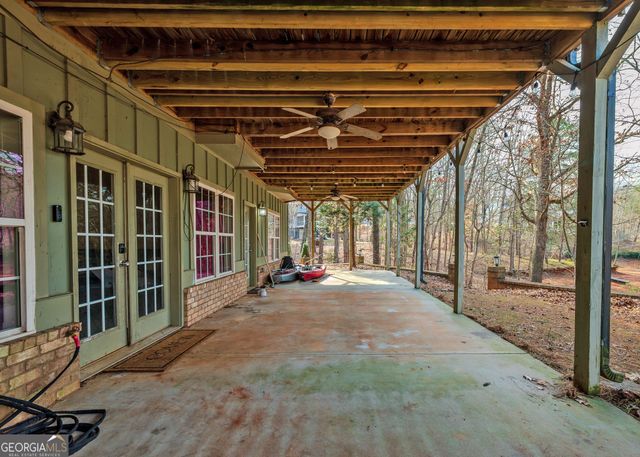 29 Cove HBR, Lavonia, GA 30553