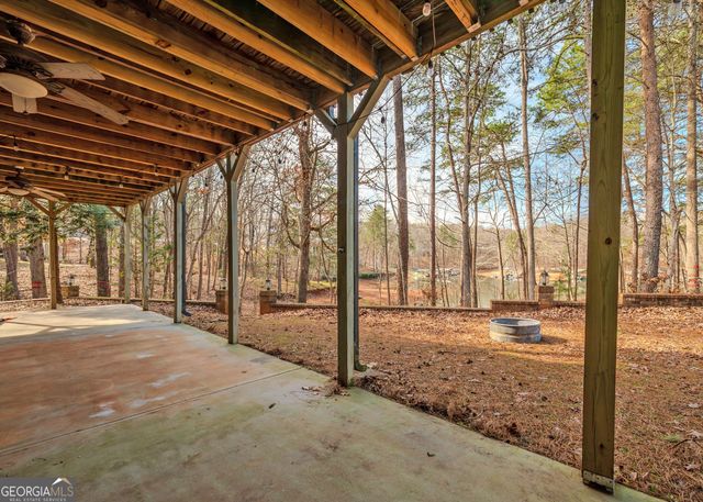 29 Cove HBR, Lavonia, GA 30553