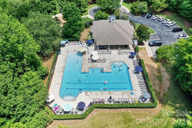 17620 Harbor Walk Drive, Cornelius, NC 28031