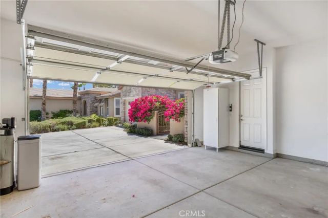 81407 Joshua Tree Court, La Quinta, CA 92253
