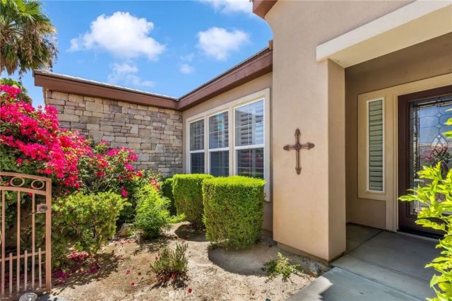 81407 Joshua Tree Court, La Quinta, CA 92253