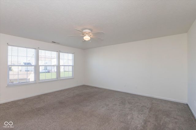 1914 Abbey Lane, Danville, IN 46122