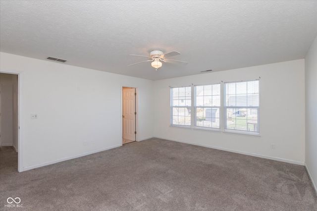 1914 Abbey Lane, Danville, IN 46122