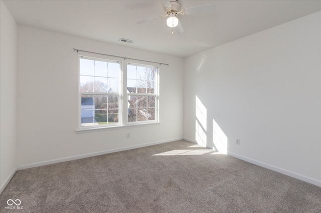 1914 Abbey Lane, Danville, IN 46122