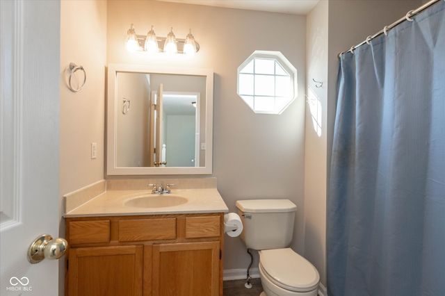 1914 Abbey Lane, Danville, IN 46122