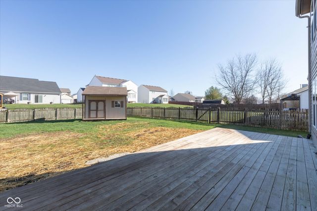 1914 Abbey Lane, Danville, IN 46122