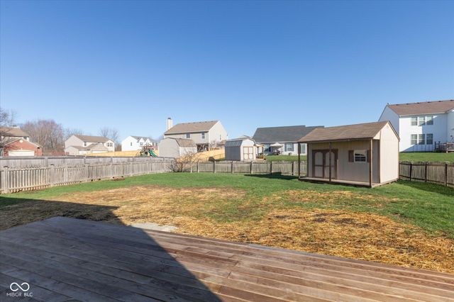 1914 Abbey Lane, Danville, IN 46122