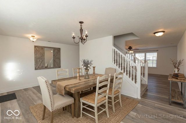 1914 Abbey Lane, Danville, IN 46122