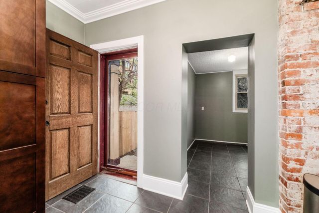 951 Mount Pleasant Avenue, Columbus, OH 43201