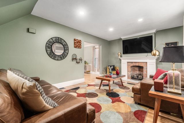 951 Mount Pleasant Avenue, Columbus, OH 43201