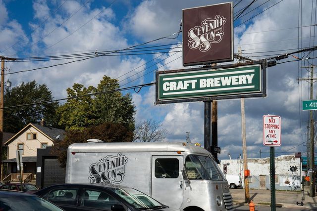 951 Mount Pleasant Avenue, Columbus, OH 43201