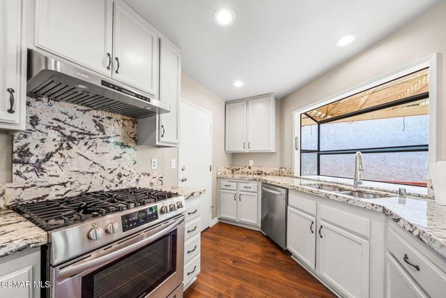 6793 Pecan Avenue, Moorpark, CA 93021