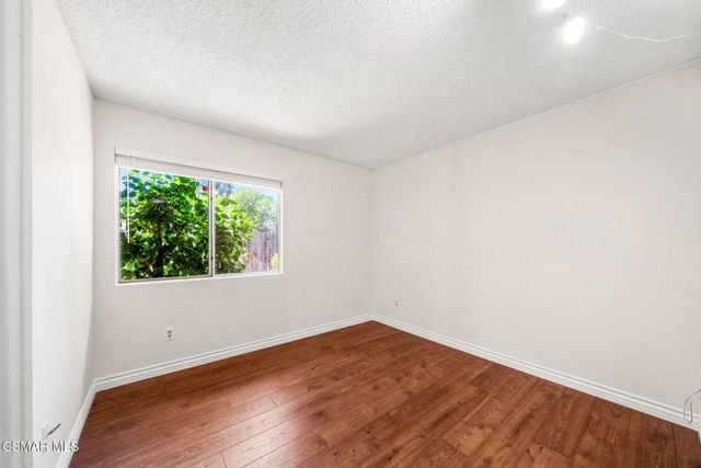 6793 Pecan Avenue, Moorpark, CA 93021
