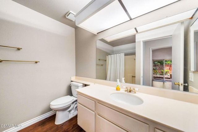6793 Pecan Avenue, Moorpark, CA 93021