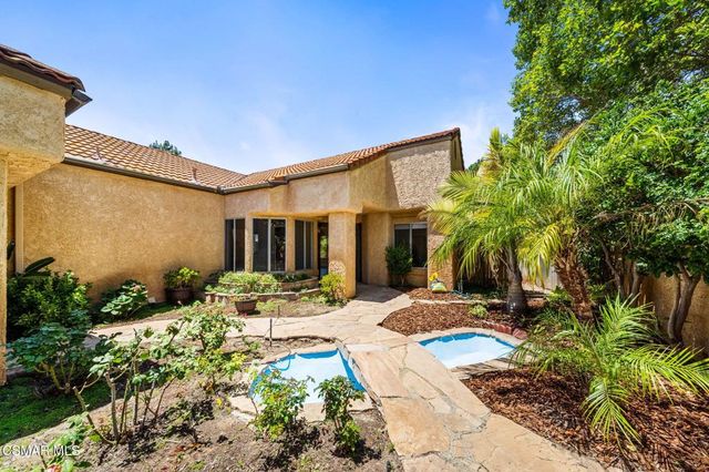 6793 Pecan Avenue, Moorpark, CA 93021