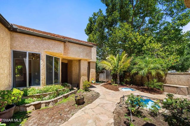 6793 Pecan Avenue, Moorpark, CA 93021