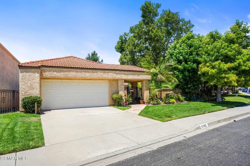 Image 2 of property listing at 6793 Pecan Avenue, Moorpark, CA 93021