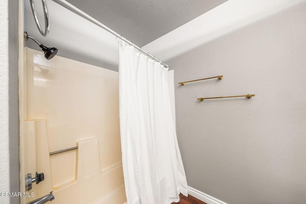 Image 30 of property listing at 6793 Pecan Avenue, Moorpark, CA 93021