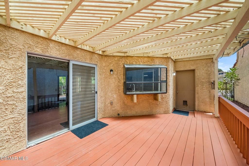 Image 33 of property listing at 6793 Pecan Avenue, Moorpark, CA 93021