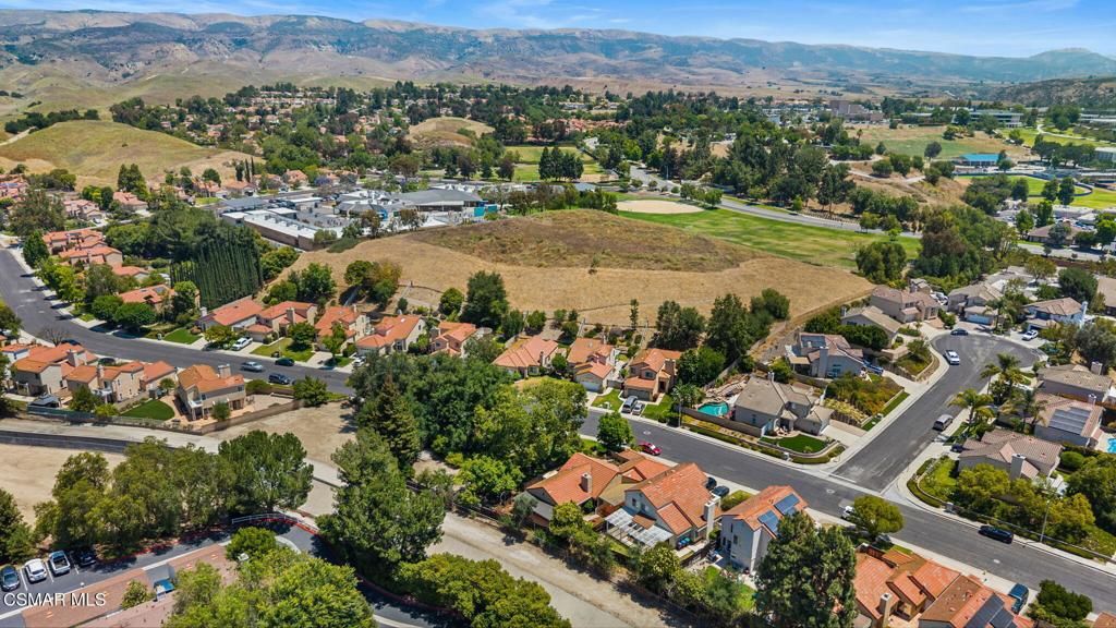 Image 46 of property listing at 6793 Pecan Avenue, Moorpark, CA 93021