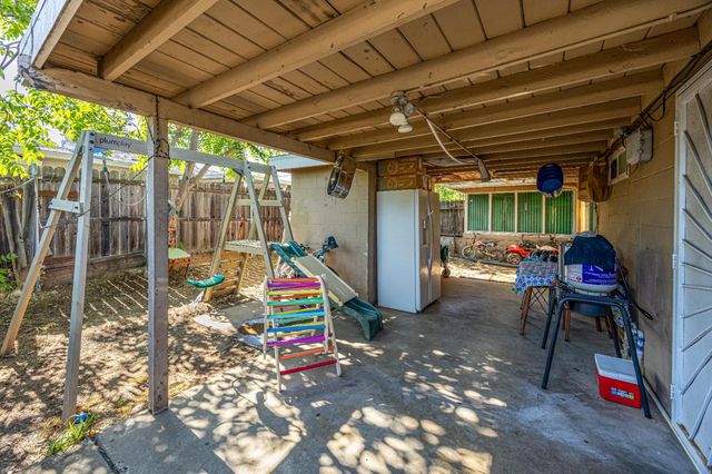 4903 58th St, Sacramento, CA 95820