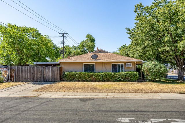 4903 58th St, Sacramento, CA 95820