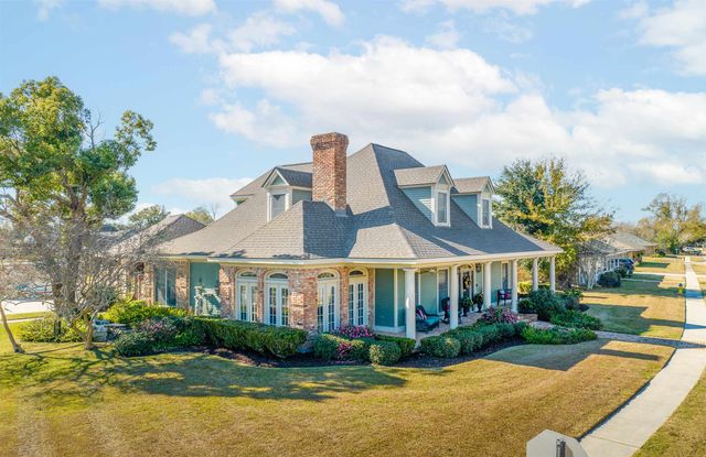 804 San Antonio Boulevard, Houma, LA 70360