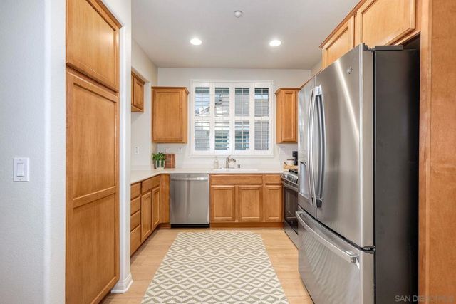 1921 Bassett Ln, Santee, CA 92071