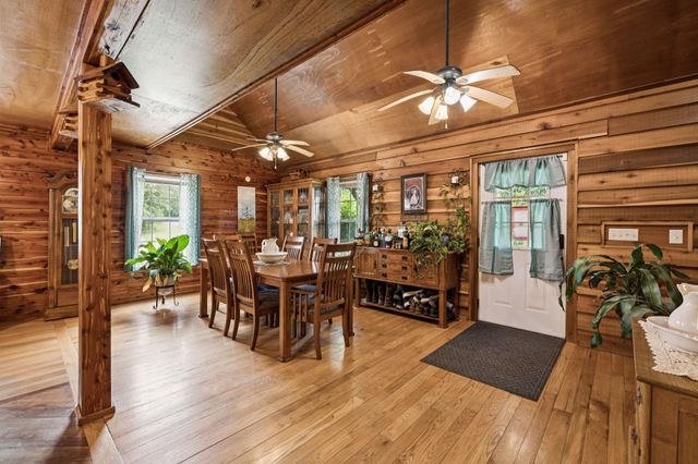 176 Robert Hensley Rd, Hohenwald, TN 38462