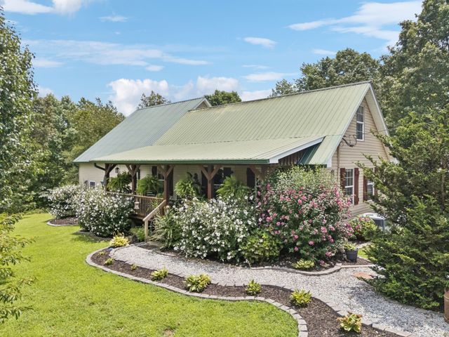 176 Robert Hensley Rd, Hohenwald, TN 38462